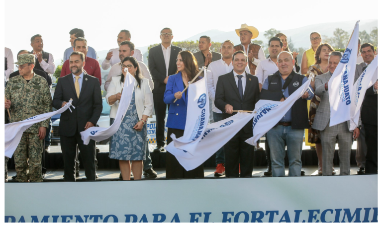 Entrega Gobernadora equipamiento por más de 143 mdp para fortalecer a las corporaciones de policía de los 46 municipios